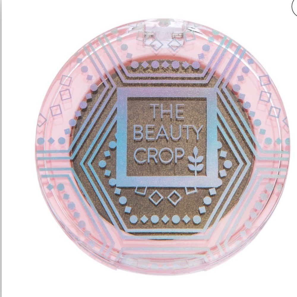 3/15$ The Beauty crop eyeshadow